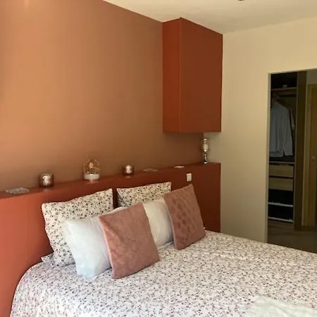D Exception Avec Piscine La Crau 8 Personnes Hye100-025 Villa